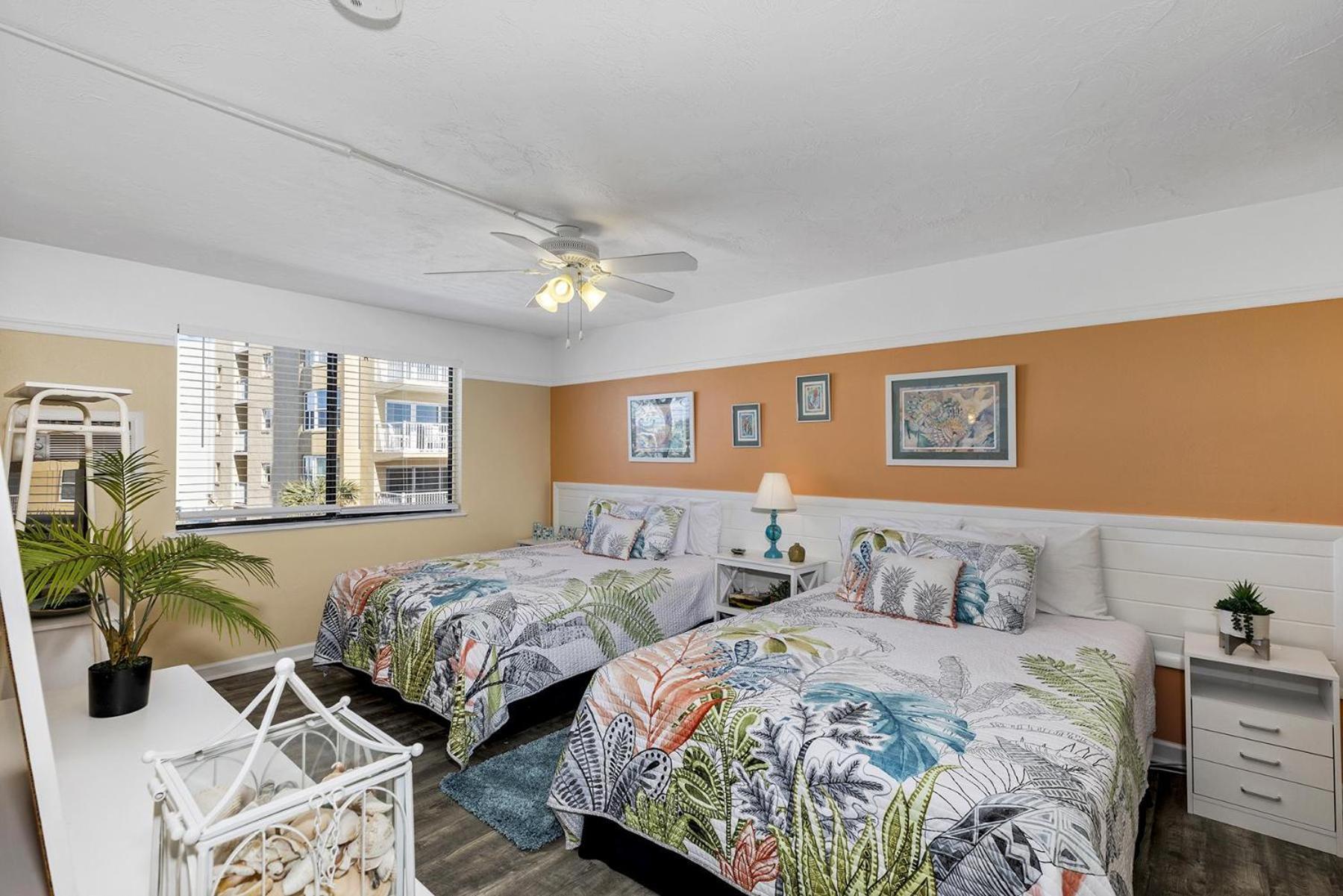 Appartamento The Sea Esta At Coastal Waters New Smyrna Beach Esterno foto