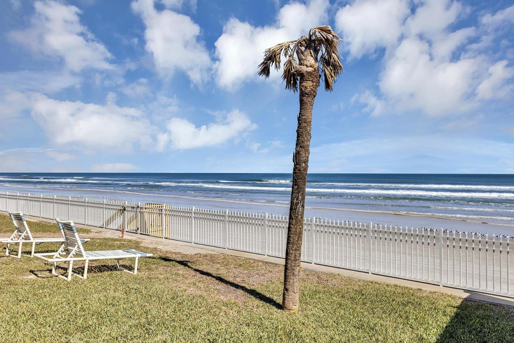 Appartamento The Sea Esta At Coastal Waters New Smyrna Beach Esterno foto